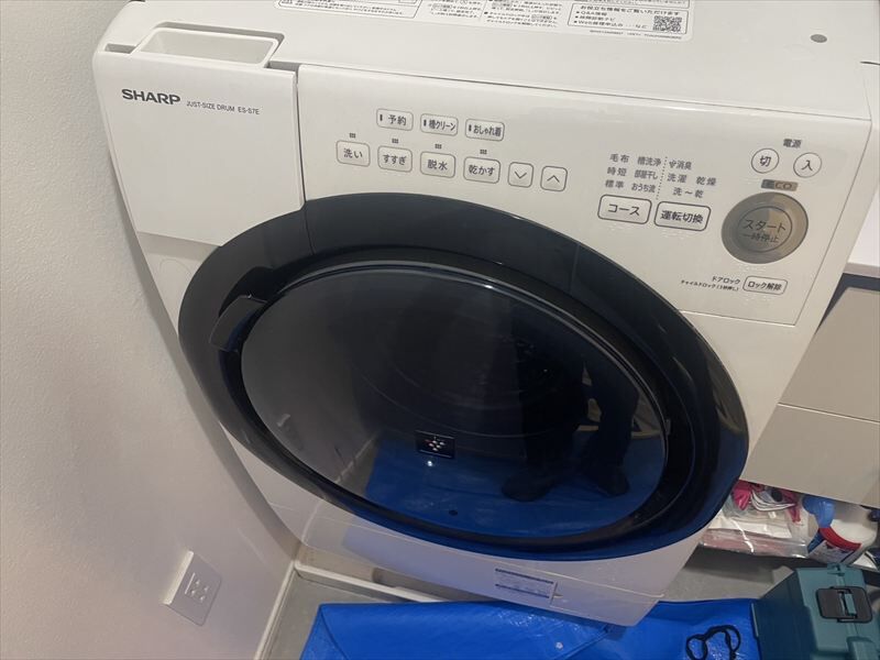 「生乾き臭が消えない…」杉並区でのドラム式洗濯機(シャープES-S7E)分解掃除事例