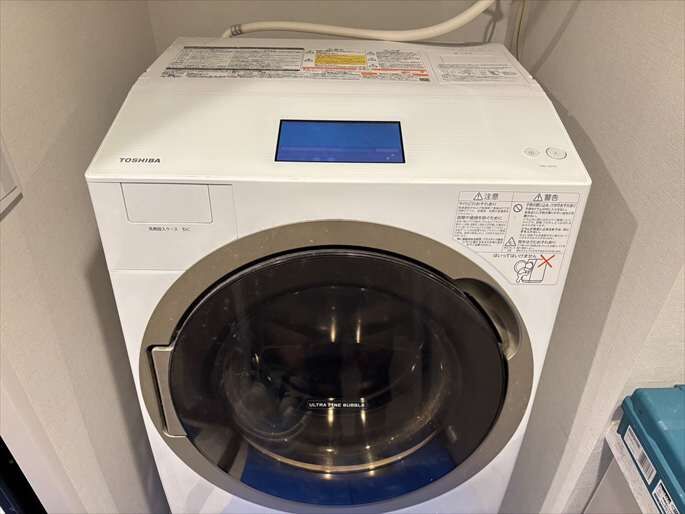 洗剤投入口奥のカビが凄い！世田谷区でのドラム式洗濯機(東芝TW-127X7)分解掃除事例