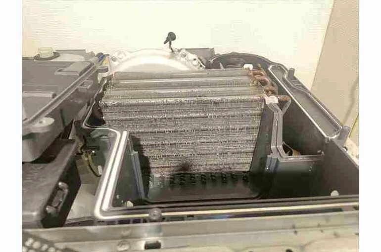    パナソニックのドラム式洗濯機が乾かない！改善方法とプロによる分解クリーニング【江東区の事例】   