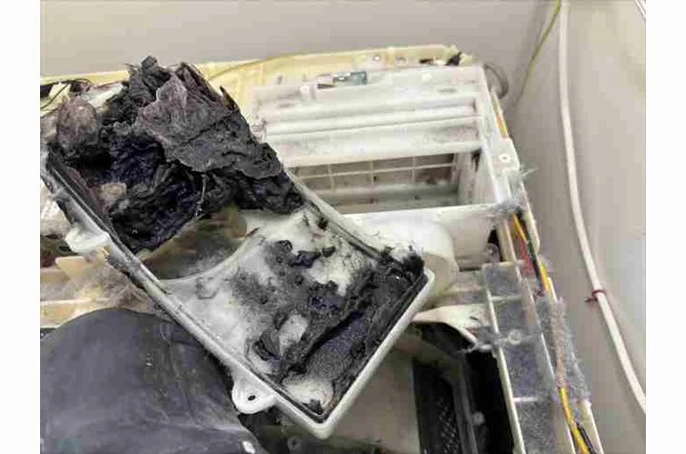    乾燥ダクト掃除はプロにお任せ！シャープ製ドラム式洗濯機分解クリーニング【練馬区】   