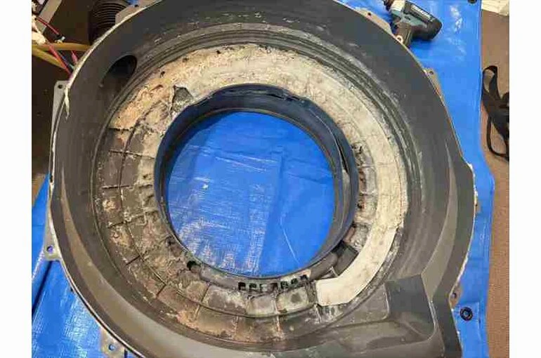    毎回のオキシクリーンが招いた「ホコリの舞い上がり」の原因と解決策 | 荒川区での事例   